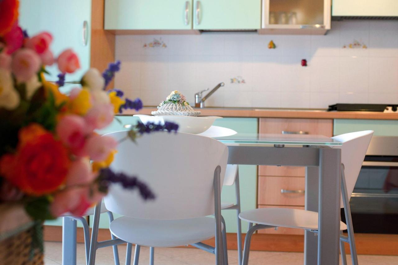 Trilocale Mazzini Con 2 Balconi Apartment Varazze Ngoại thất bức ảnh