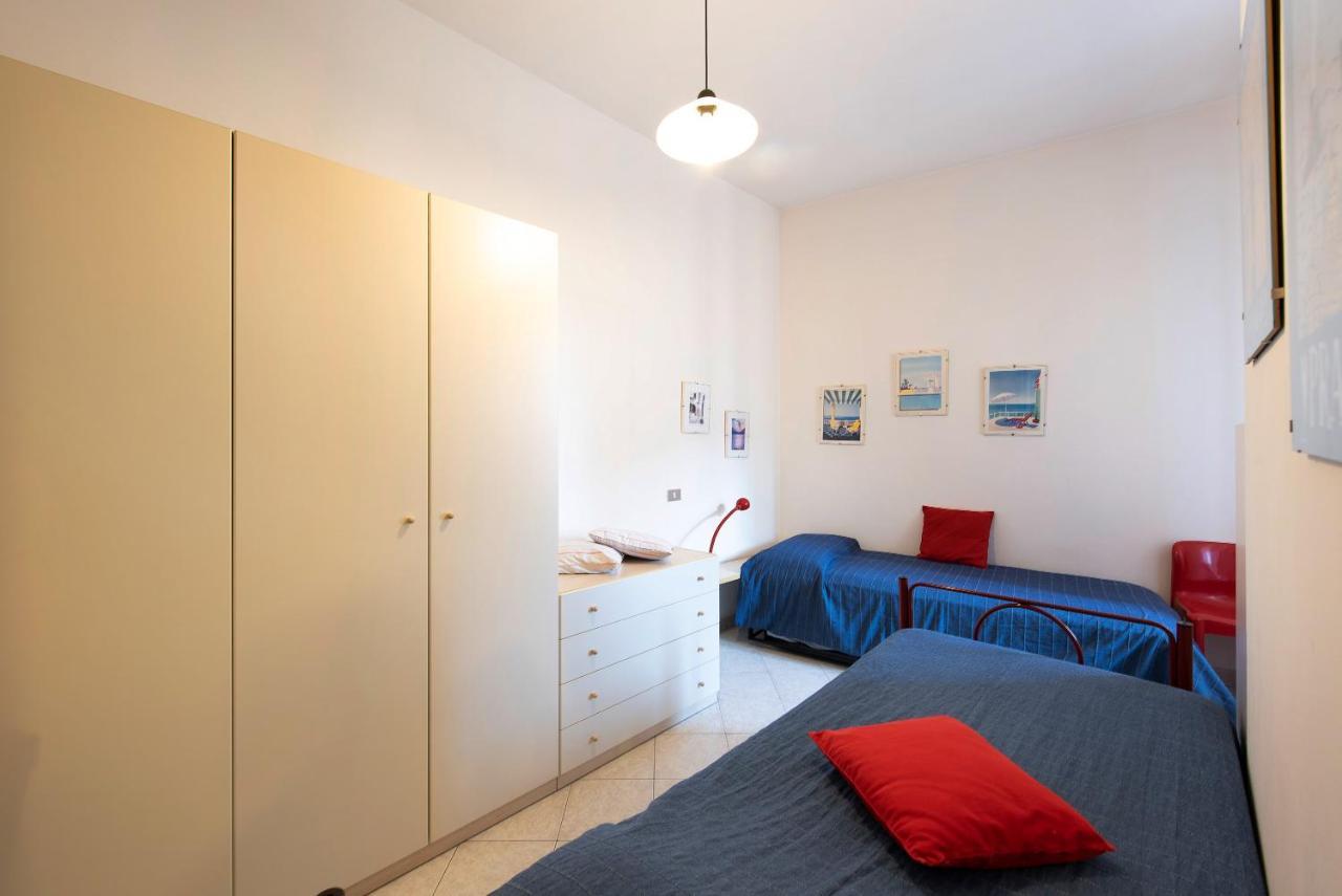 Trilocale Mazzini Con 2 Balconi Apartment Varazze Ngoại thất bức ảnh